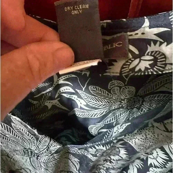 Banana Republic size 6 silk forest green floral Summer cap sleeve dress. VGUC - Picture 6 of 11